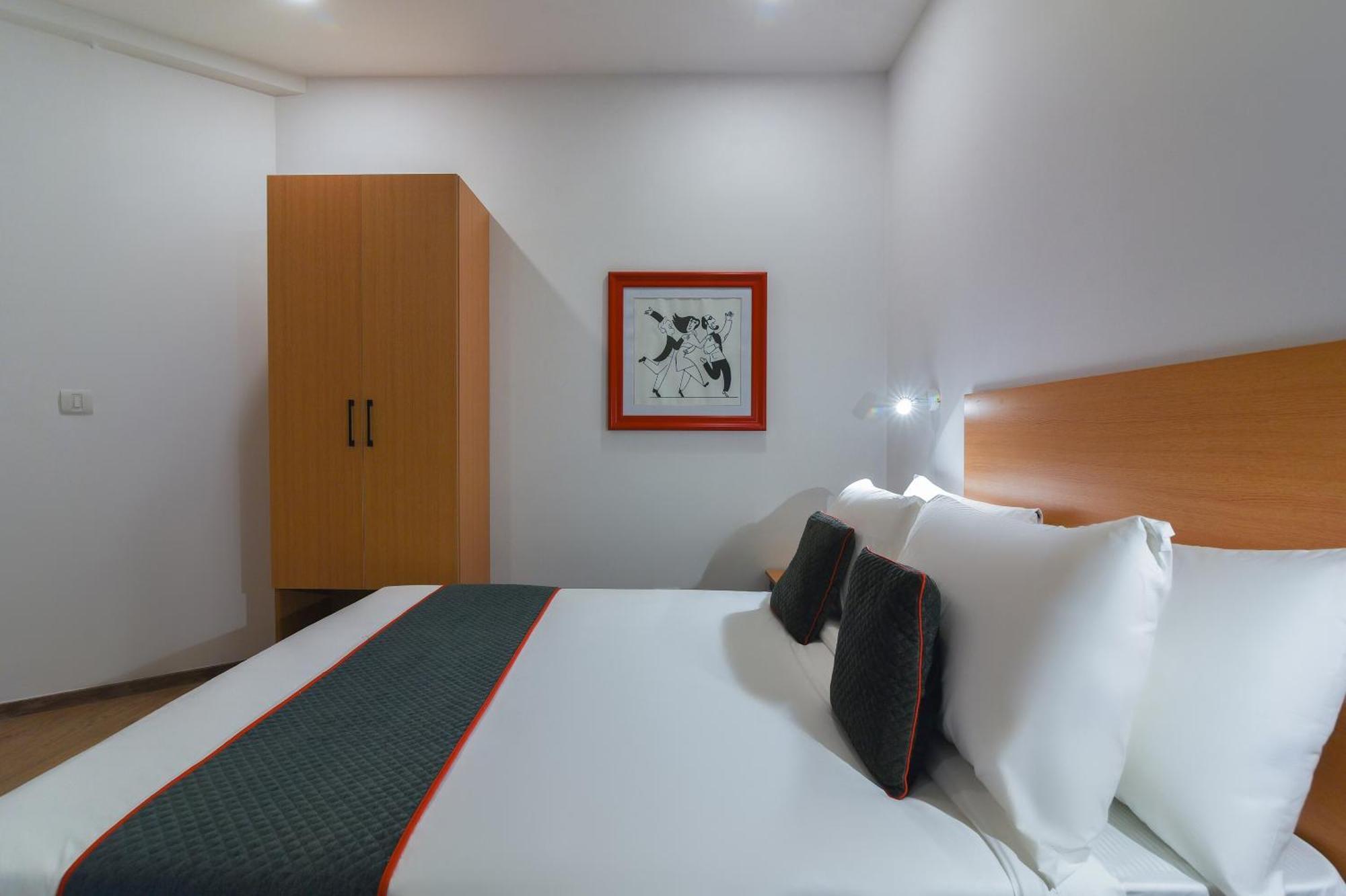 Super Townhouse Spruce Hotels Bellandur Bangalore Luaran gambar