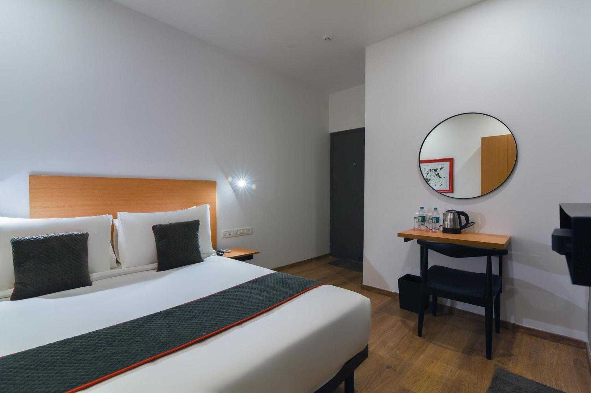 Super Townhouse Spruce Hotels Bellandur Bangalore Luaran gambar