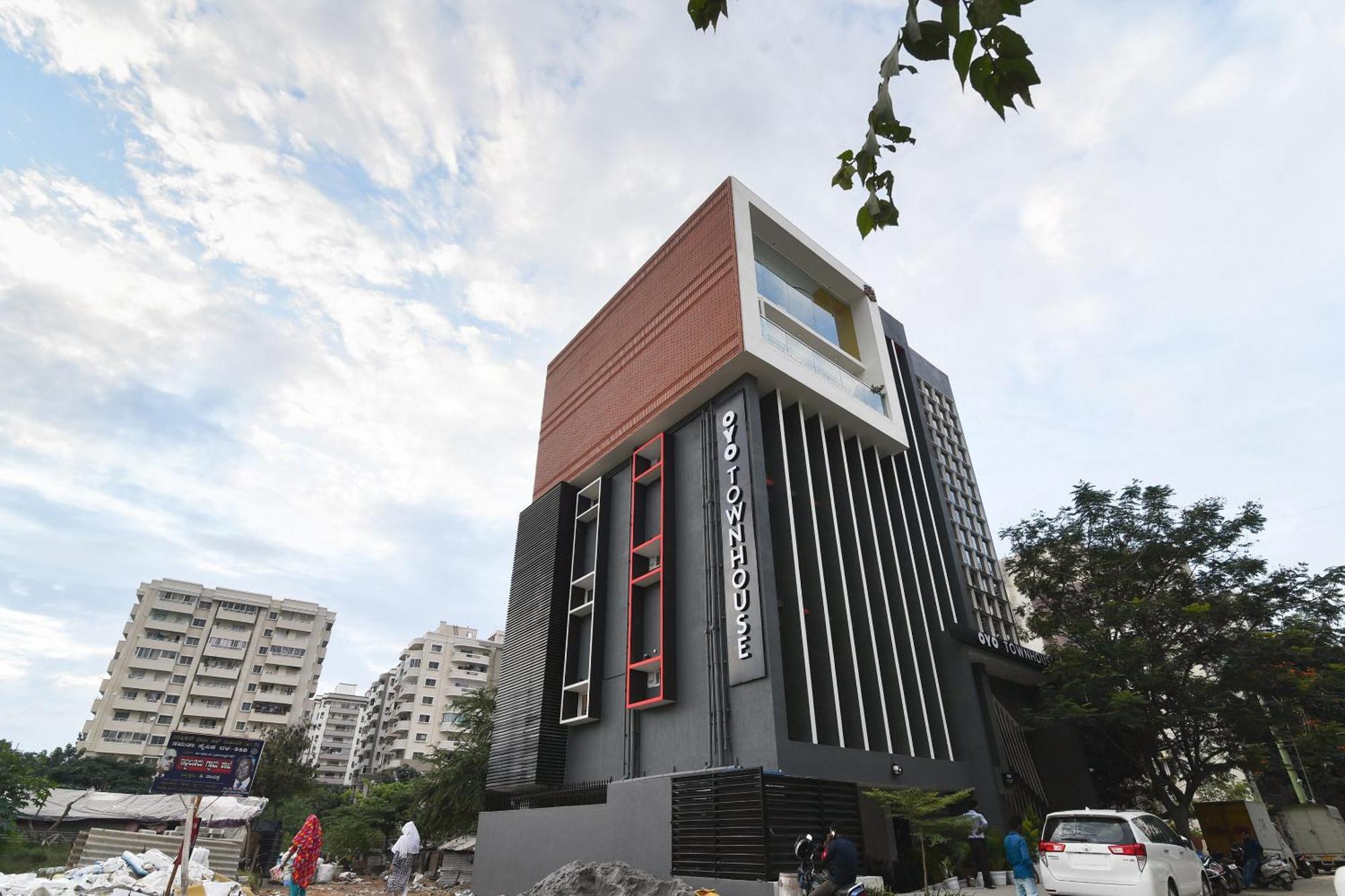 Super Townhouse Spruce Hotels Bellandur Bangalore Luaran gambar