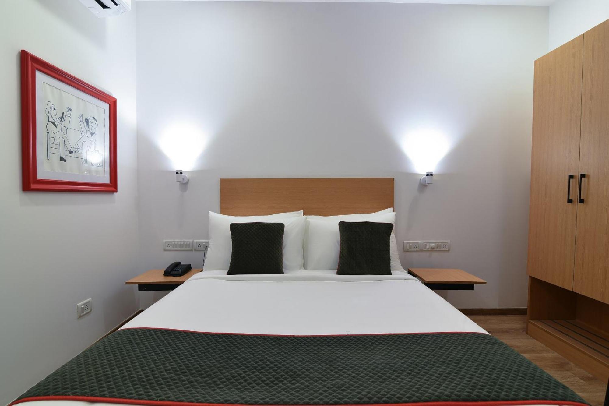 Super Townhouse Spruce Hotels Bellandur Bangalore Luaran gambar